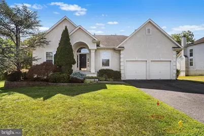 4 Monarch Drive, Burlington, NJ 08016 - Photo 1