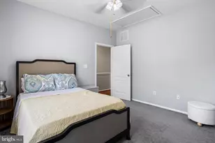 4 Monarch Dr, Burlington, NJ 08016 - Photo 25