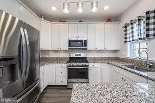 31 Rockhill Ln, Chesterfield, NJ 08515 - Photo 13