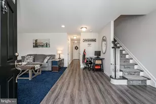 31 Rockhill Ln, Chesterfield, NJ 08515 - Photo 3