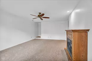 2175 Harbour Dr, Palmyra, NJ 08065 - Photo 7