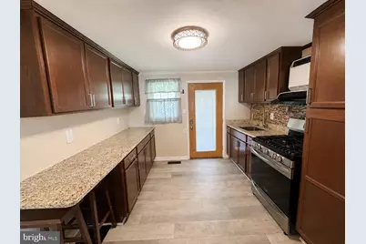 1407 Wall Avenue, Burlington, NJ 08016 - Photo 5
