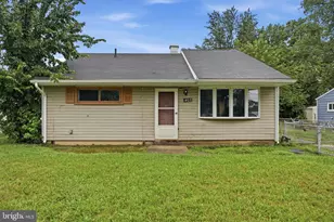 403 Mildred Ave, Maple Shade, NJ 08052 - Photo 1
