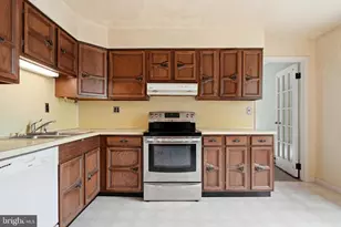 68 Tensaw Dr, Browns Mills, NJ 08015 - Photo 17