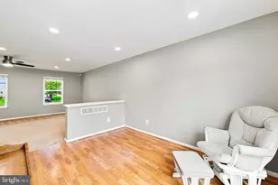 17 Grayson Pl, Burlington, NJ 08016 - Photo 9