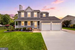 17 Grayson Pl, Burlington, NJ 08016 - Photo 1
