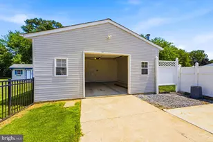 17 Grayson Pl, Burlington, NJ 08016 - Photo 33