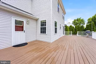 17 Grayson Pl, Burlington, NJ 08016 - Photo 29
