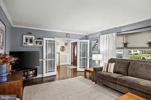 203 Patricia Ave, Delran, NJ 08075 - Photo 9