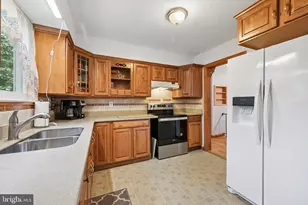 424 California Trail, Browns Mills, NJ 08015 - Photo 11