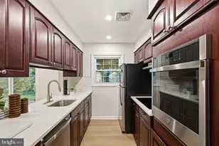 35 Eagen Ln, Willingboro, NJ 08046 - Photo 9