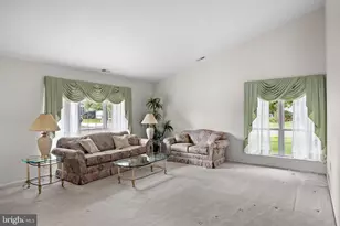 20 Newbury Dr, Southampton, NJ 08088 - Photo 5