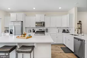 12 Venice Ln, Mount Laurel, NJ 08054 - Photo 15