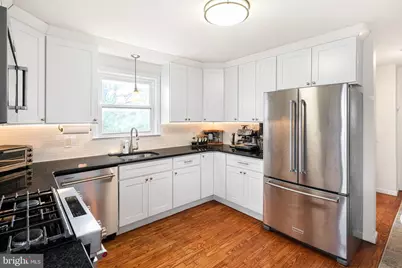 39 W 3rd Street, Florence, NJ 08518 - Photo 5