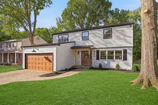 25 Mindy Dr, Moorestown, NJ 08057 - Photo 1