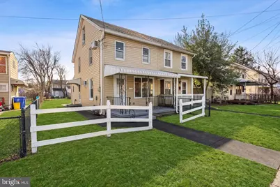 810 W 2nd Street, Florence, NJ 08518 - Photo 3