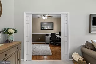 11 Larsen Park Dr, Medford, NJ 08055 - Photo 19