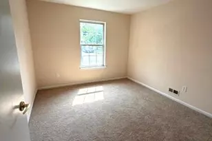 3801 Saxony Dr, Mount Laurel, NJ 08054 - Photo 5