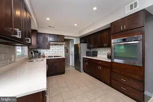 19 Enter Turn, Willingboro, NJ 08046 - Photo 5