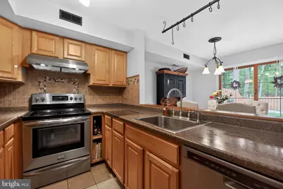 22 Five Crown Royal, Marlton, NJ 08053 - Photo 13