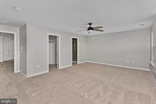 131 Riverwalk Blvd, Burlington, NJ 08016 - Photo 15