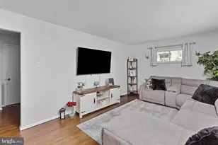 69 Charles Bossert Dr, Bordentown, NJ 08505 - Photo 7
