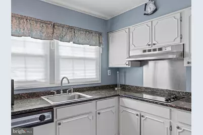 203 Evergreen Drive, Willingboro, NJ 08046 - Photo 9