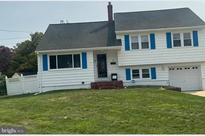 11 Manor Terrace, Mount Holly, NJ 08060 - Photo 3