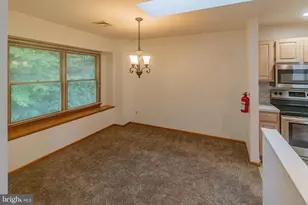 133 Chalkboard Ct, Moorestown, NJ 08057 - Photo 3