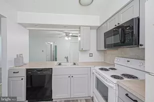 366A Delancey Pl, Mount Laurel, NJ 08054 - Photo 5