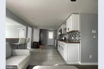 221 County Avenue, Maple Shade, NJ 08052 - Photo 5