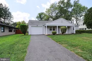 57 East Ln, Willingboro, NJ 08046 - Photo 3