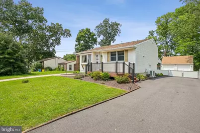 417 Florence Avenue, Maple Shade, NJ 08052 - Photo 1