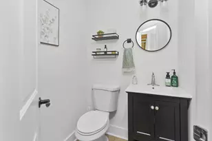 16 E Burlington St, Bordentown, NJ 08505 - Photo 7