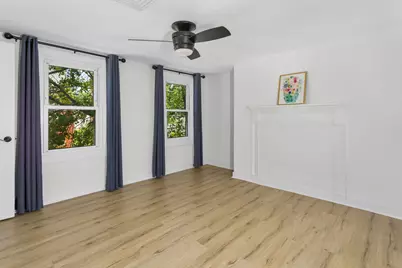 16 E Burlington Street, Bordentown, NJ 08505 - Photo 9