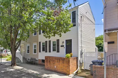 16 E Burlington Street, Bordentown, NJ 08505 - Photo 1