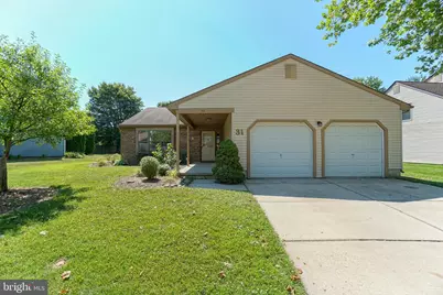31 W Oleander Drive, Mount Laurel, NJ 08054 - Photo 1
