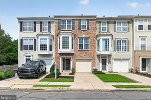 14 Bayberry Ln, Delran, NJ 08075 - Photo 1