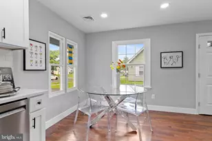37 Blackwell Ln, Willingboro, NJ 08046 - Photo 11