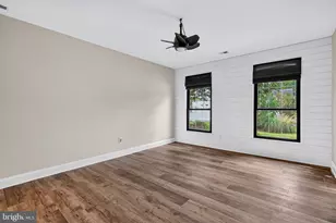 7 Stonybrook Ct, Medford, NJ 08055 - Photo 5