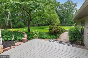 8 Pinecrest Dr, Medford, NJ 08055 - Photo 11