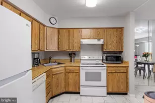 23 W Bluebell Ln, Mount Laurel, NJ 08054 - Photo 15