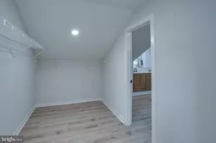 2004 Beverly Rd, Burlington, NJ 08016 - Photo 33