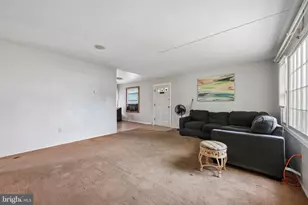 101 Pageant Ln, Willingboro, NJ 08046 - Photo 9