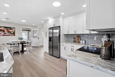 901 Shadeland Avenue, Burlington, NJ 08016 - Photo 9