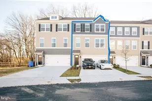 28 Foundry Blvd, Mount Holly, NJ 08060 - Photo 1