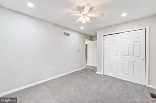 33 Farmington Ct, Bordentown, NJ 08505 - Photo 25