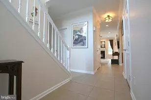 33 Farmington Ct, Bordentown, NJ 08505 - Photo 3
