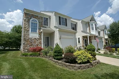 33 Farmington Court, Bordentown, NJ 08505 - Photo 1