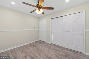 33 Farmington Ct, Bordentown, NJ 08505 - Photo 23